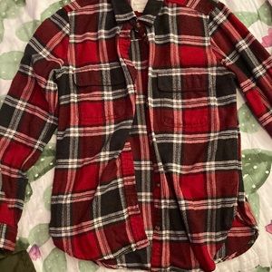 No blemishes or tears. Thick Material. Very soft